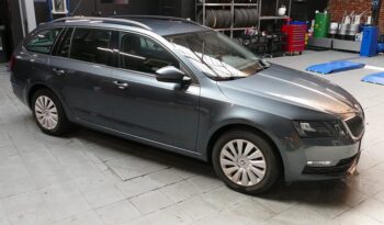 Skoda Octavia Combi 2019 vol